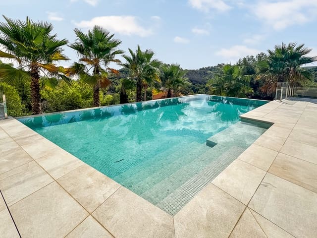 3 sypialnia Willa na sprzedaż w Centro ciudad, Javea / Xàbia z basenem - 1 620 000 € (Ref: 9219657)