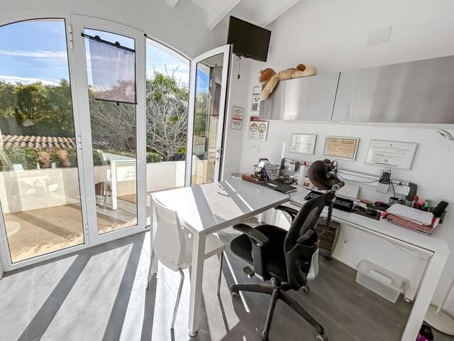 5 Zimmer Villa zu verkaufen in Jesús Pobre, Dénia mit Pool - 950.000 € (Ref: 9231863)