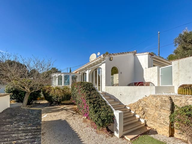 5 Zimmer Villa zu verkaufen in Jesús Pobre, Dénia mit Pool - 950.000 € (Ref: 9231863)