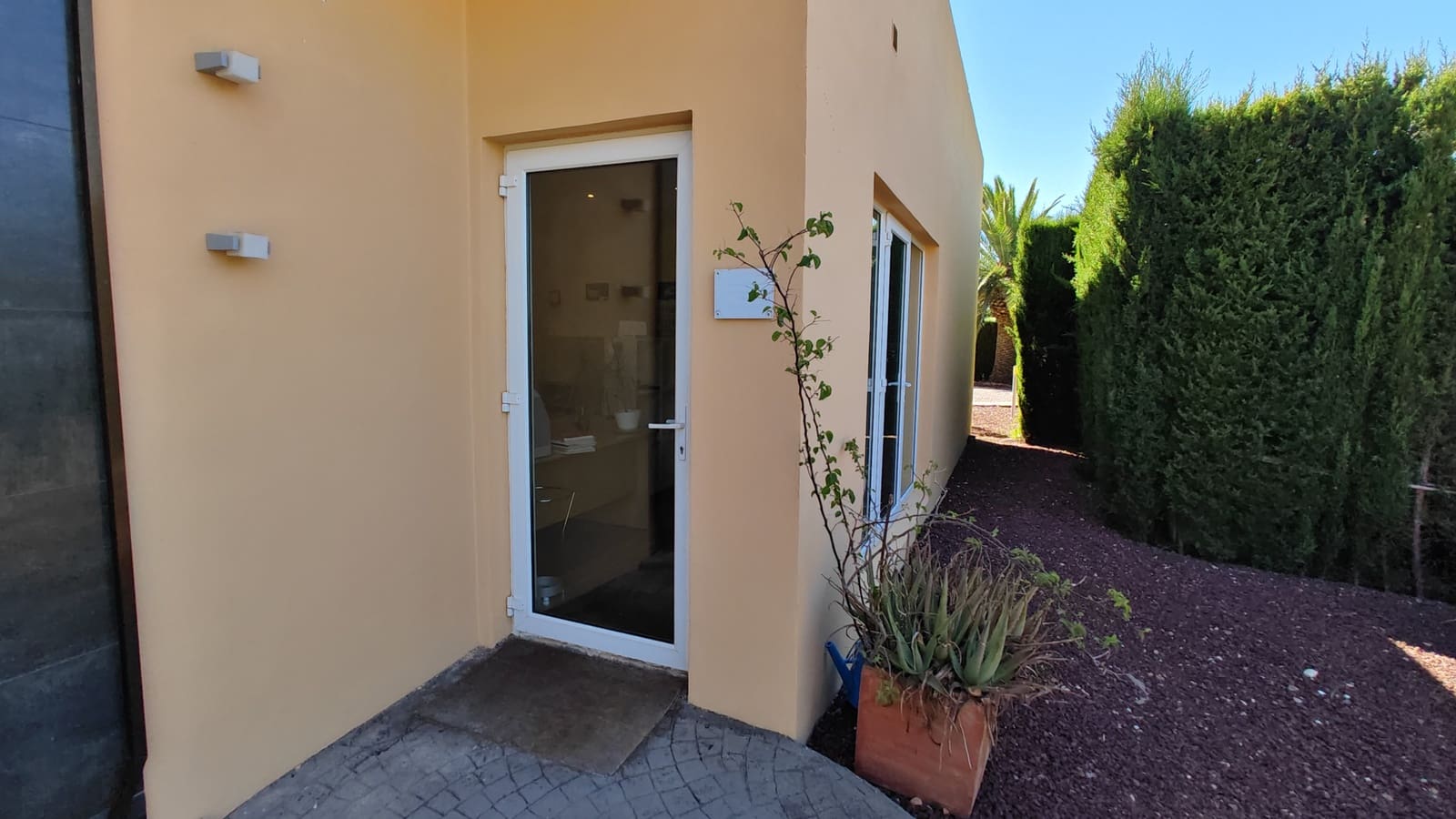 4 bedroom Business for sale in Javea / Xabia - € 795,000 (Ref: 9231864)