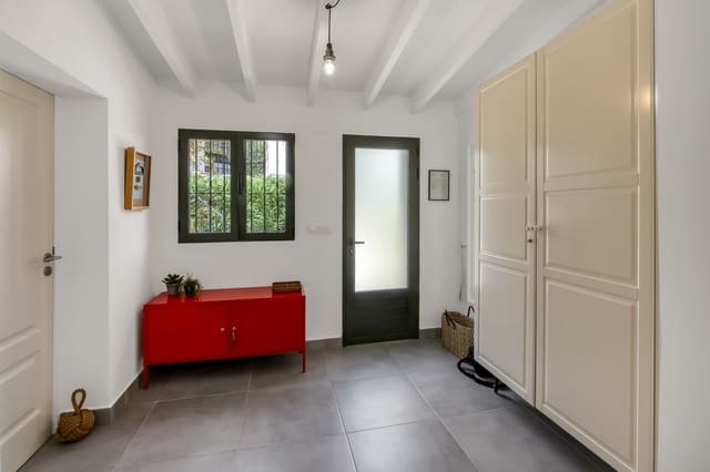 3 bedroom Villa for sale in Casco Urbano, Teulada-Moraira with pool - € 690,000 (Ref: 9232140)