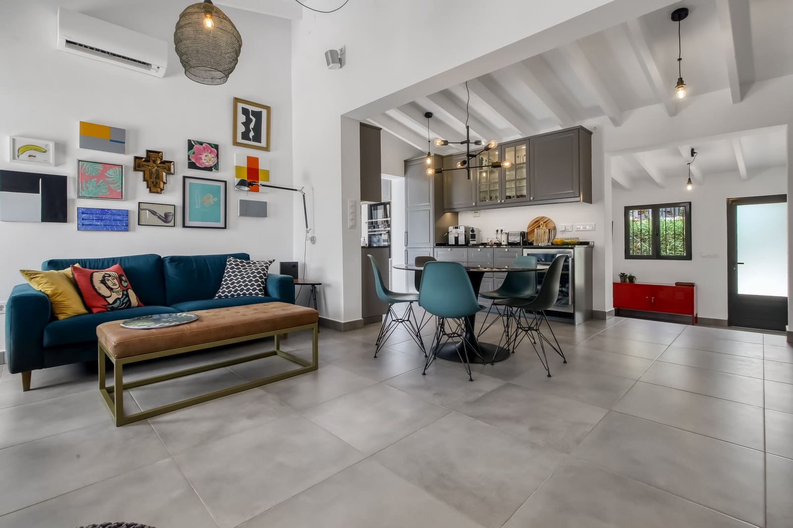 3 soveværelse Villa til salg i Moraira med swimmingpool - € 690.000 (Ref: 9232140)