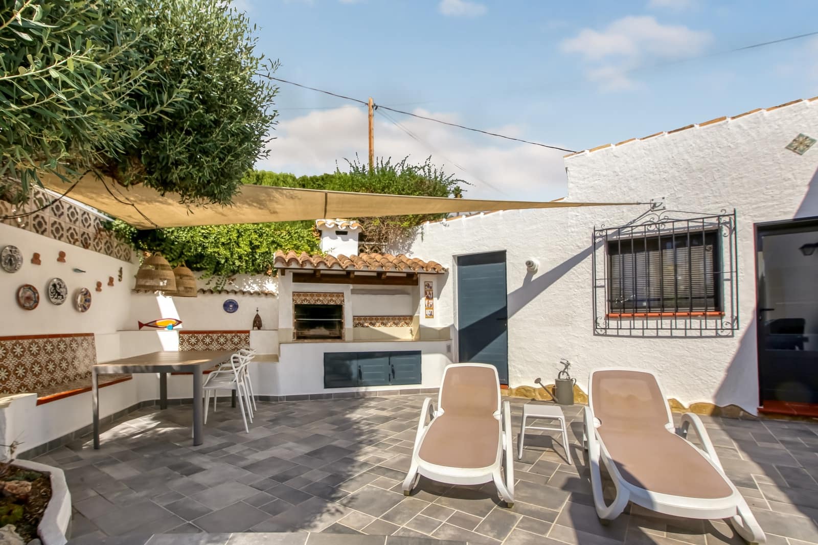 3 soveværelse Villa til salg i Moraira med swimmingpool - € 690.000 (Ref: 9232140)