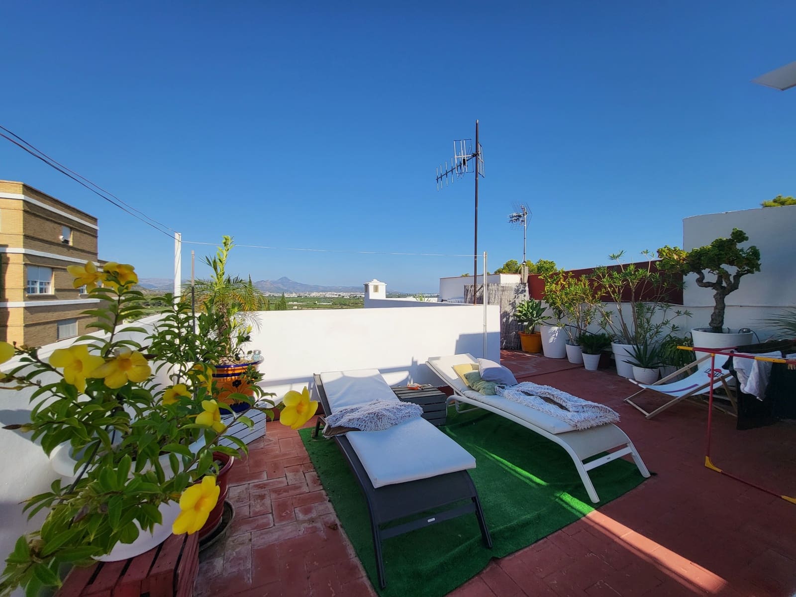 5 soveværelse Byhus til salg i Oliva - € 220.000 (Ref: 9246273)