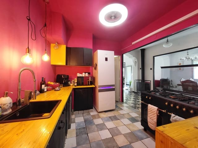 5 slaapkamer Huis te koop in Oliva Pueblo, Oliva - € 220.000 (Ref: 9246273)