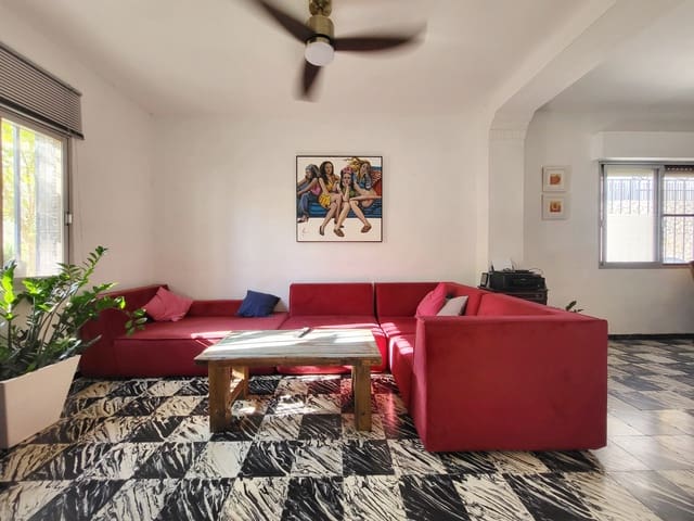 5 slaapkamer Huis te koop in Oliva Pueblo, Oliva - € 220.000 (Ref: 9246273)