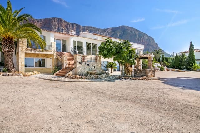 5 bedroom Commercial for sale in Centro ciudad, Javea / Xàbia with pool - € 2,250,000 (Ref: 9254615)