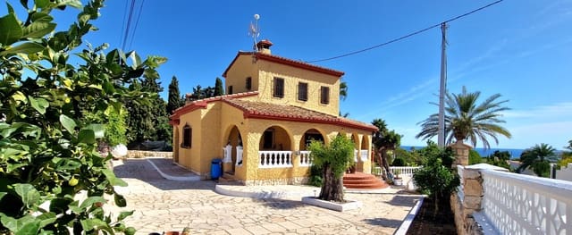 7 sypialnia Willa na sprzedaż w Benissa z basenem - 1 200 000 € (Ref: 9267541)