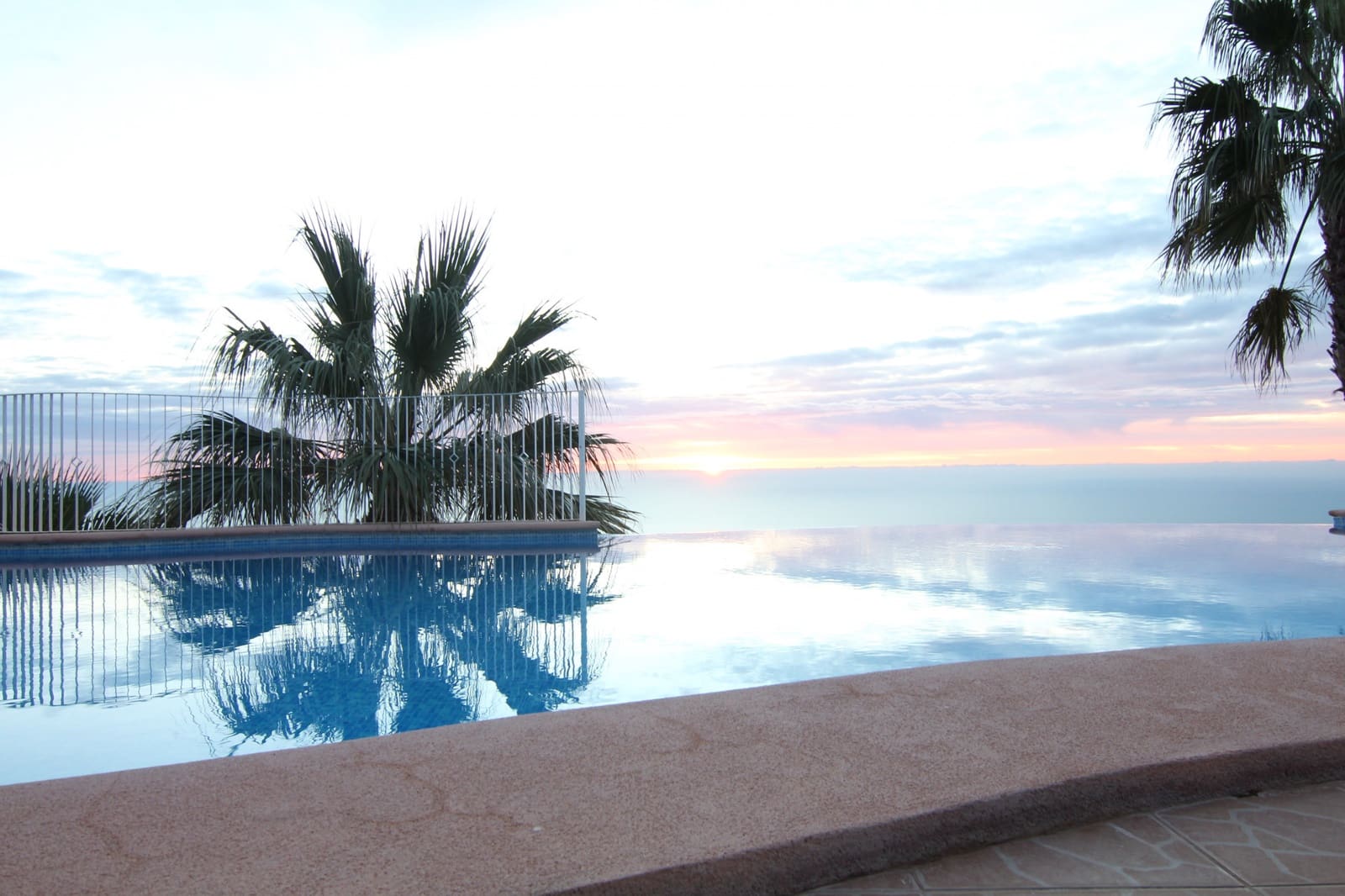 2 soveværelse Lejlighed til salg i Benitachell / Benitatxell med swimmingpool - € 260.000 (Ref: 9267846)