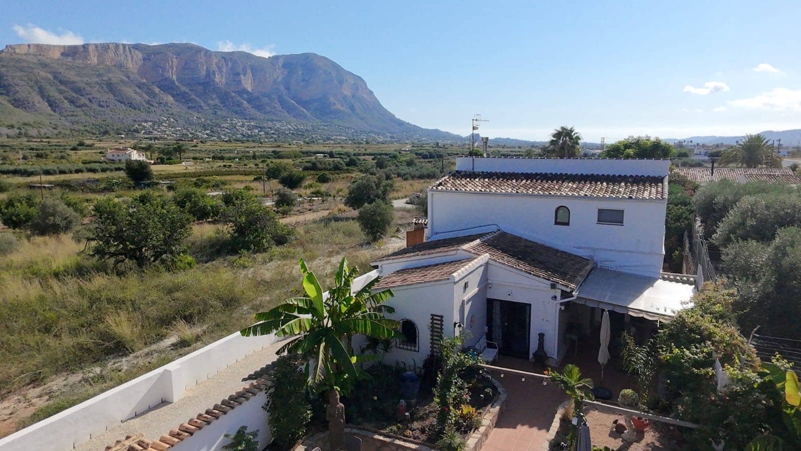 3 chambre Villa/Maison à vendre à Javea / Xabia avec piscine - 799 000 € (Ref: 9275695)