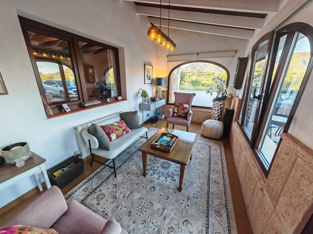 3 chambre Villa/Maison à vendre à Javea / Xàbia avec piscine - 799 000 € (Ref: 9275695)