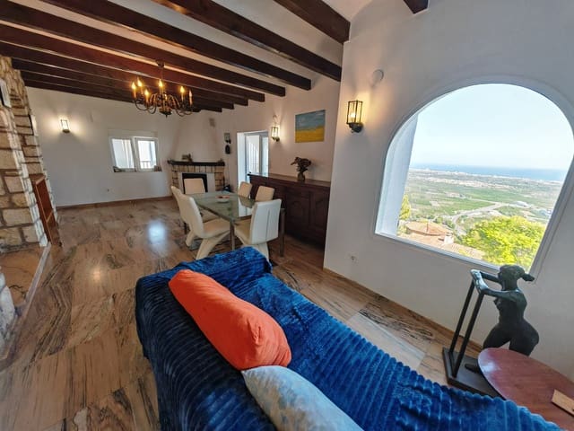 4 slaapkamer Villa te koop in Oliva Pueblo, Oliva met zwembad - € 399.000 (Ref: 9285619)