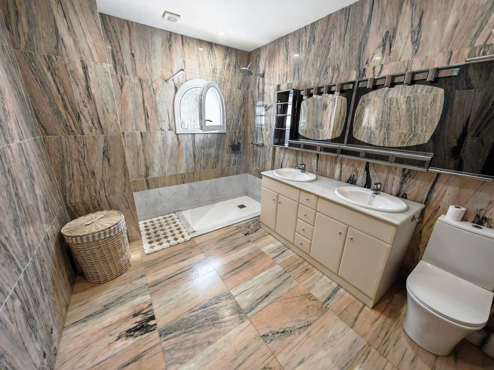 4 soverom Villa til salgs i Oliva med svømmebasseng - € 399 000 (Ref: 9285619)