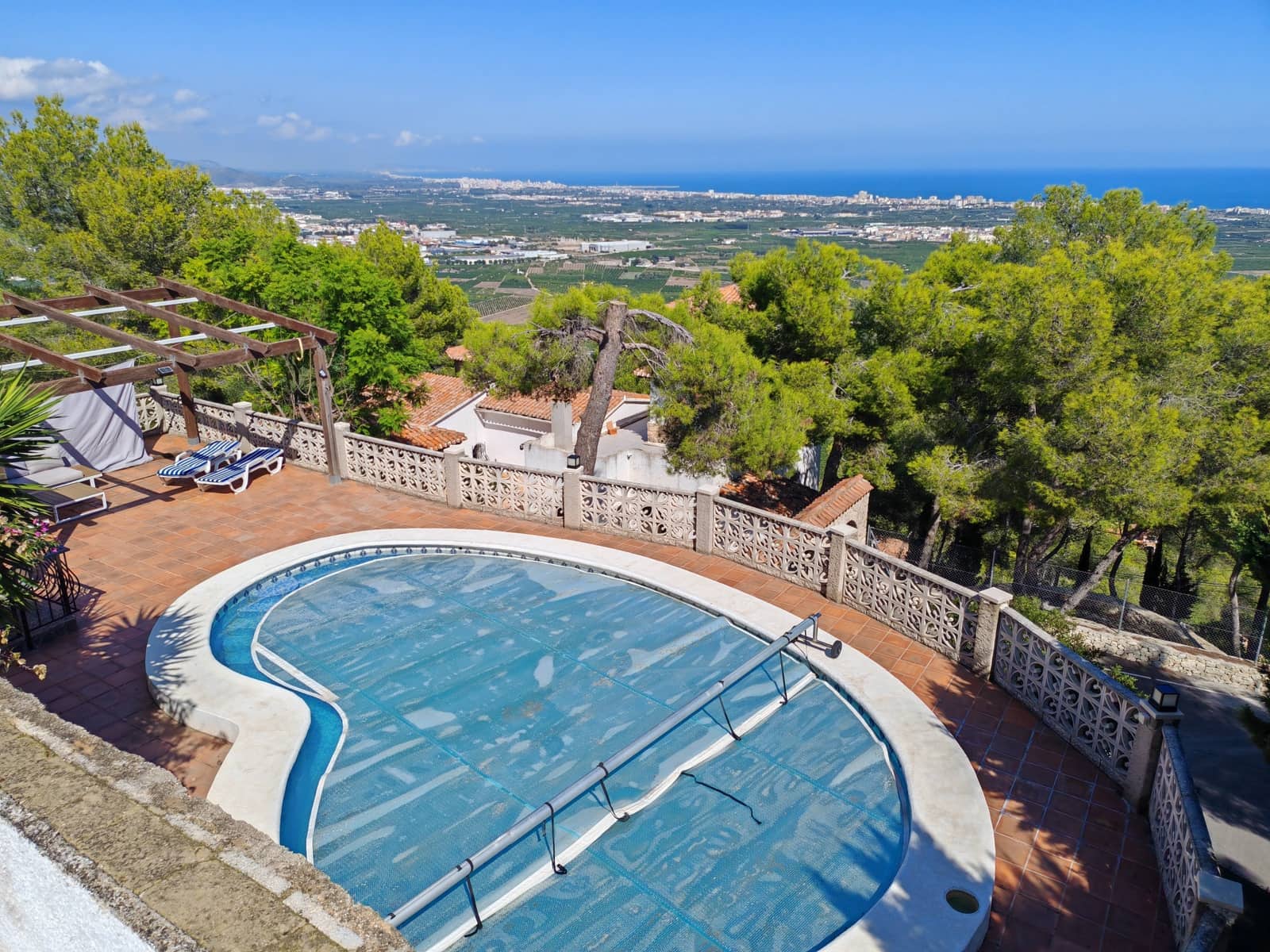 4 soverom Villa til salgs i Oliva med svømmebasseng - € 399 000 (Ref: 9285619)