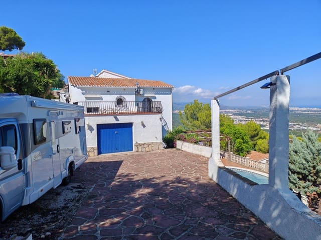 4 slaapkamer Villa te koop in Oliva Pueblo, Oliva met zwembad - € 399.000 (Ref: 9285619)