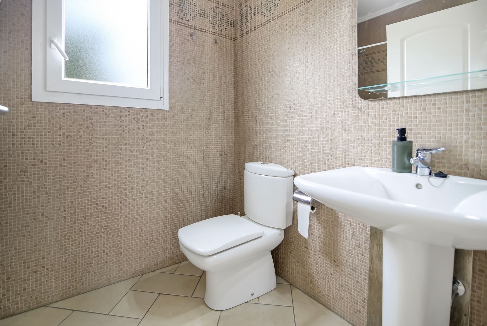 3 sypialnia Willa na sprzedaż w Javea / Xabia z basenem - 595 000 € (Ref: 9285620)