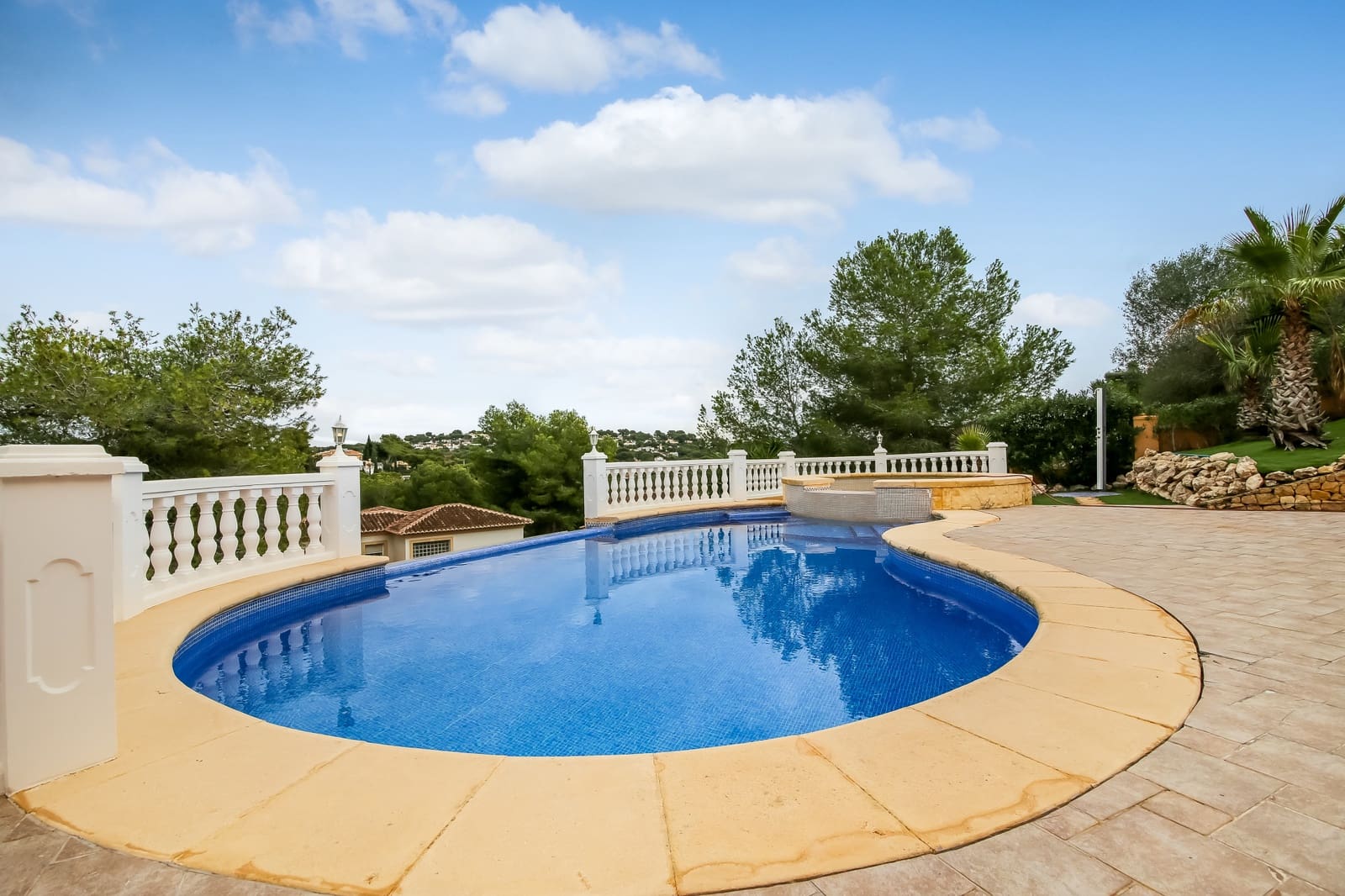 3 sypialnia Willa na sprzedaż w Javea / Xabia z basenem - 595 000 € (Ref: 9285620)