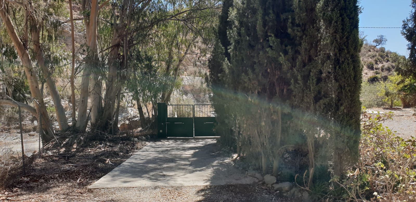 4 soveværelse Finca/Landehus til salg i Malaga by med swimmingpool - € 325.000 (Ref: 9285634)