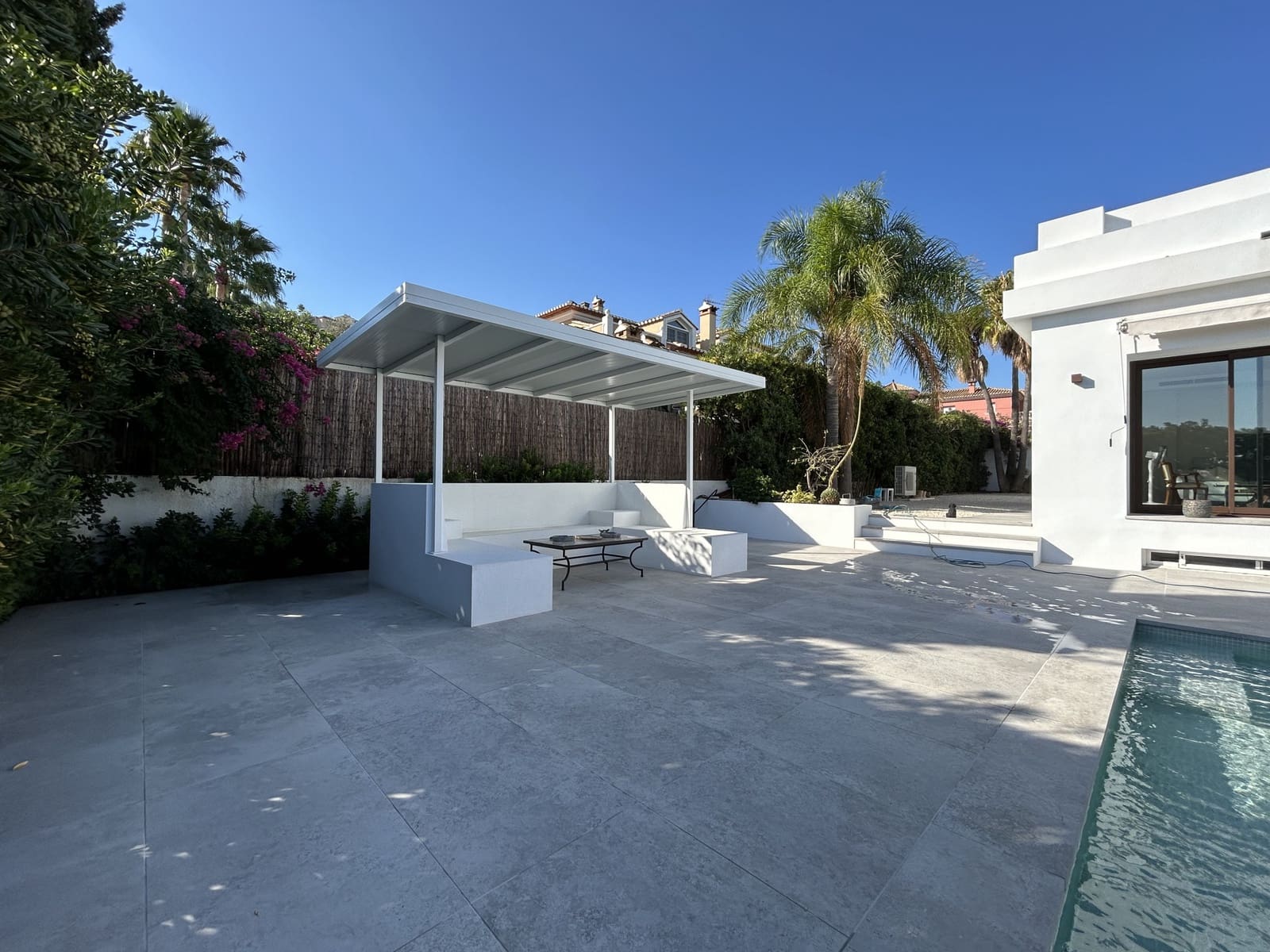 5 sypialnia Willa na sprzedaż w Denia z basenem - 1 350 000 € (Ref: 9285635)