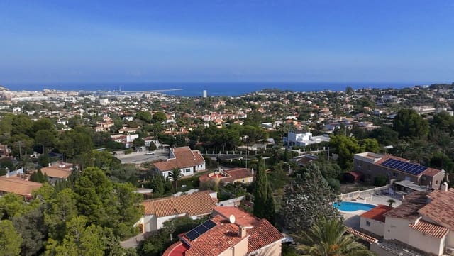 4 slaapkamer Villa te koop in Centro Urbano, Dénia met zwembad - € 875.000 (Ref: 9285636)