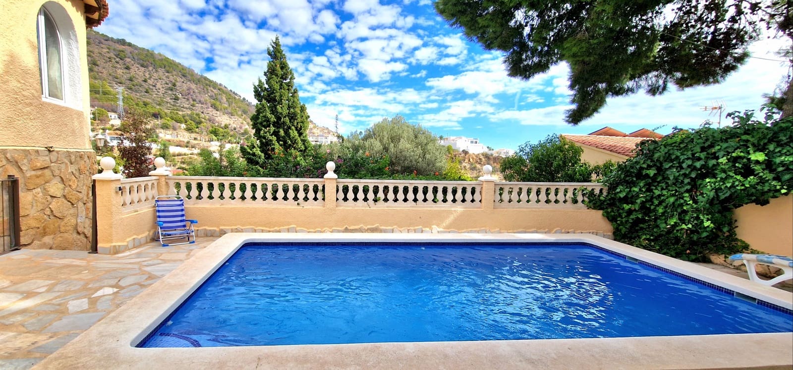 3 slaapkamer Villa te koop in Calpe / Calp met zwembad - € 460.000 (Ref: 9296770)