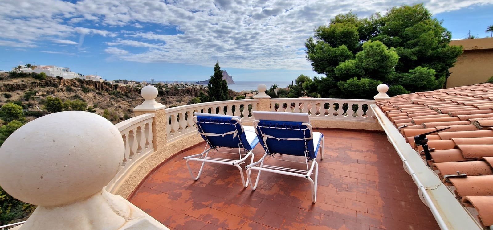 3 slaapkamer Villa te koop in Calpe / Calp met zwembad - € 460.000 (Ref: 9296770)