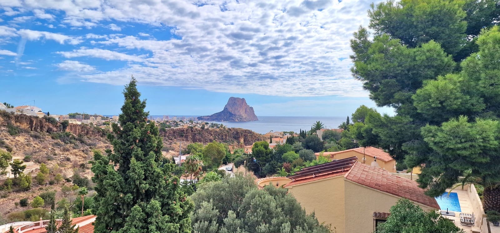 3 slaapkamer Villa te koop in Calpe / Calp met zwembad - € 460.000 (Ref: 9296770)