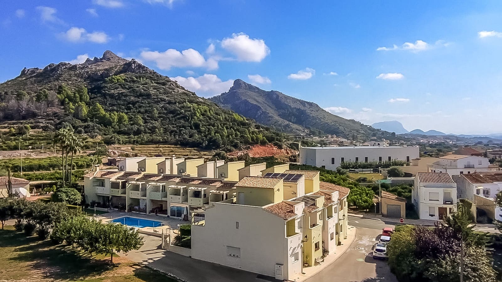 3 sypialnia Dom na sprzedaż w Rafol de Almunia z basenem - 245 000 € (Ref: 9303376)