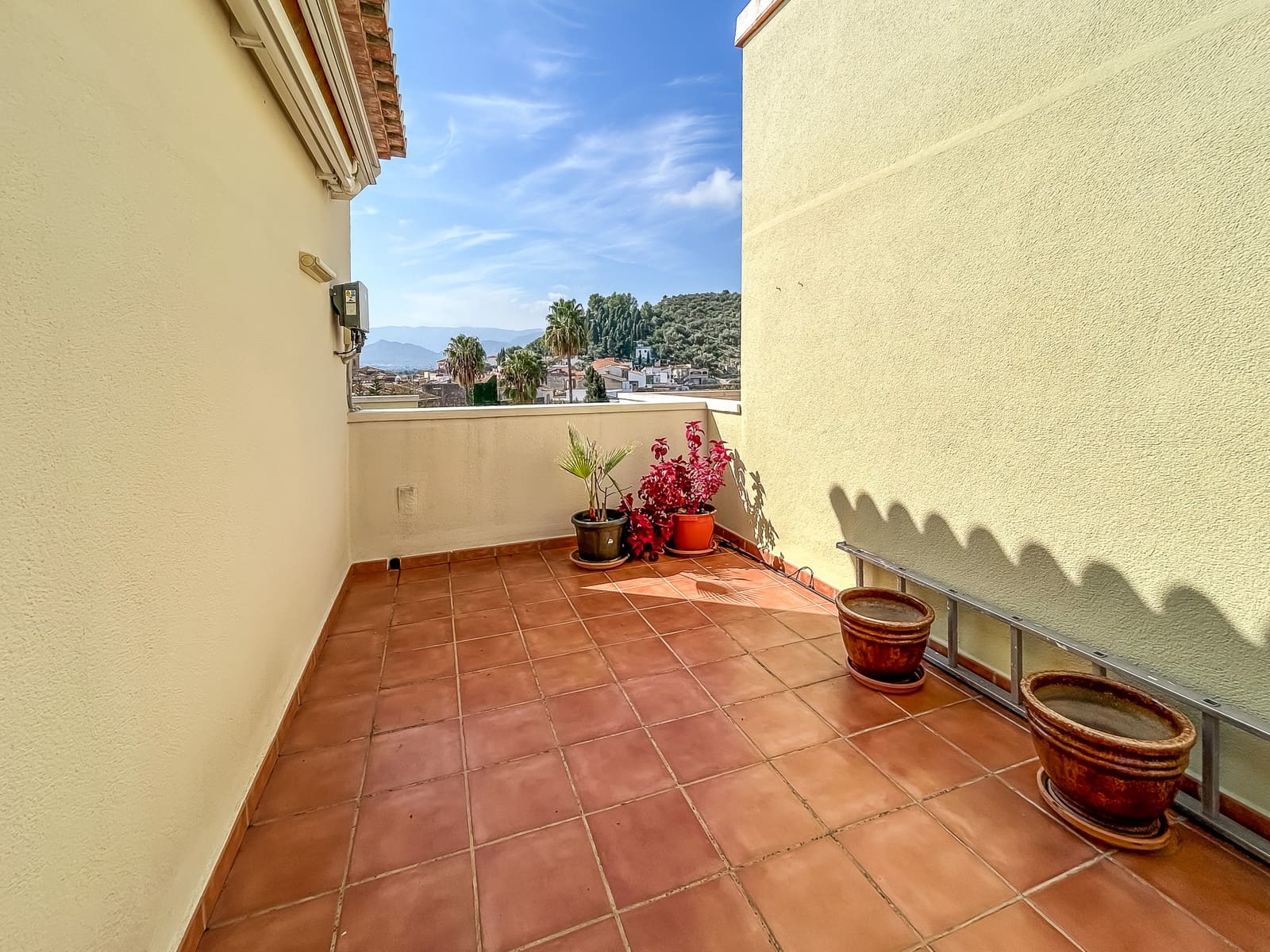 3 sypialnia Dom na sprzedaż w Rafol de Almunia z basenem - 245 000 € (Ref: 9303376)