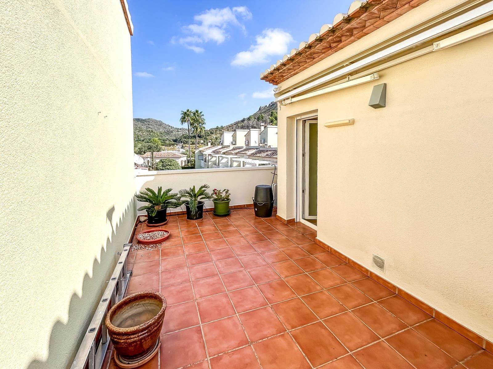 3 sypialnia Dom na sprzedaż w Rafol de Almunia z basenem - 245 000 € (Ref: 9303376)