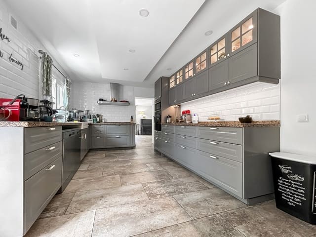 Chalet de 5 habitaciones en Javea / Xàbia en venta con piscina - 1.095.000 € (Ref: 9312719)