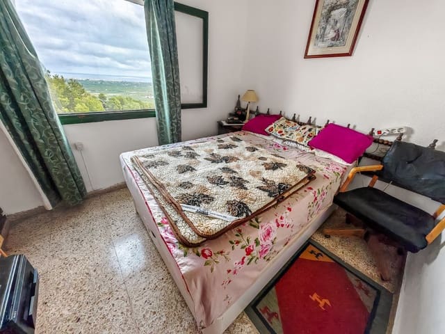 3 bedroom Villa for sale in Oliva - € 210,000 (Ref: 9317767)