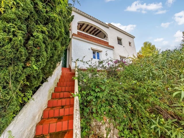 3 bedroom Villa for sale in Oliva - € 210,000 (Ref: 9317767)