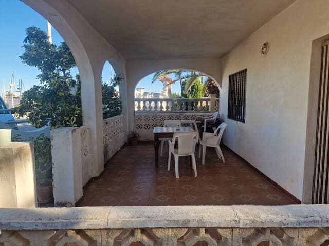 3 soverom Villa til salgs i Oliva Pueblo, Oliva - € 400 000 (Ref: 9317769)