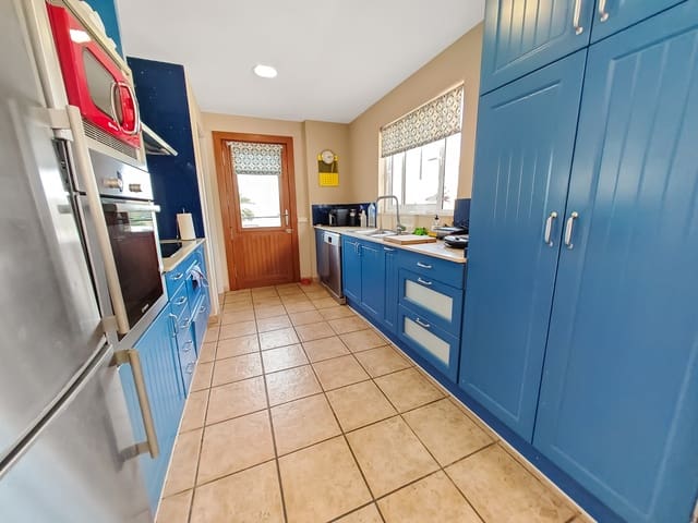 4 slaapkamer Villa te koop in Pedreguer met zwembad - € 680.000 (Ref: 9326332)