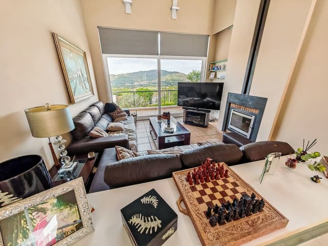 4 slaapkamer Villa te koop in Pedreguer met zwembad - € 680.000 (Ref: 9326332)