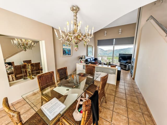 4 slaapkamer Villa te koop in Pedreguer met zwembad - € 680.000 (Ref: 9326332)