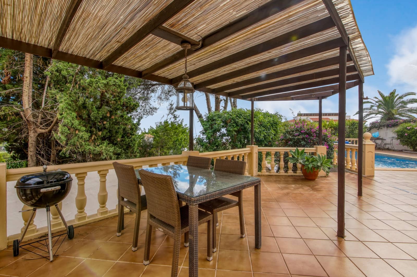 2 chambre Villa/Maison à vendre à Moraira avec piscine - 595 000 € (Ref: 9330537)