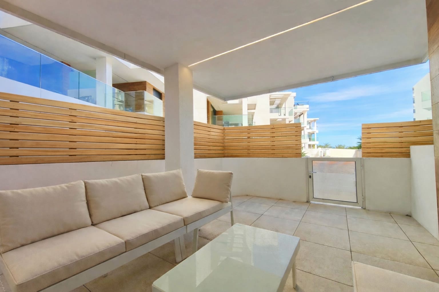 3 makuuhuone Huoneisto myytävänä paikassa Denia mukana uima-altaan - 395 000 € (Ref: 9347146)