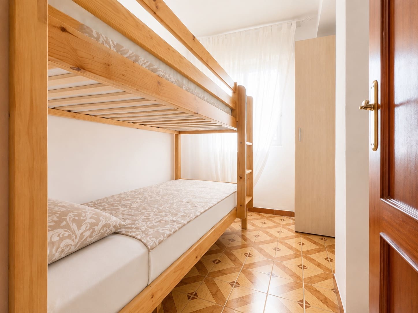 Apartamento de 3 habitaciones en Miramar en venta - 162.000 € (Ref: 9355773)