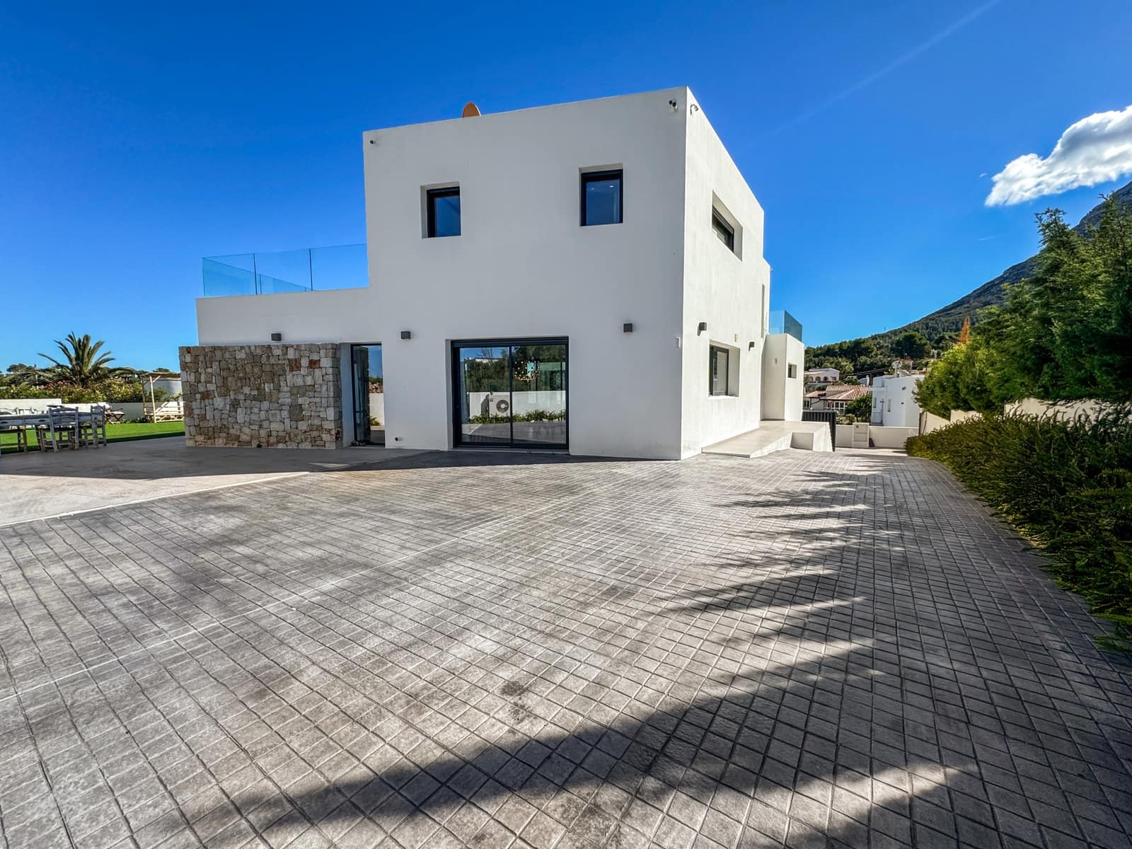 4 sypialnia Willa na sprzedaż w Denia z basenem - 1 795 000 € (Ref: 9355775)