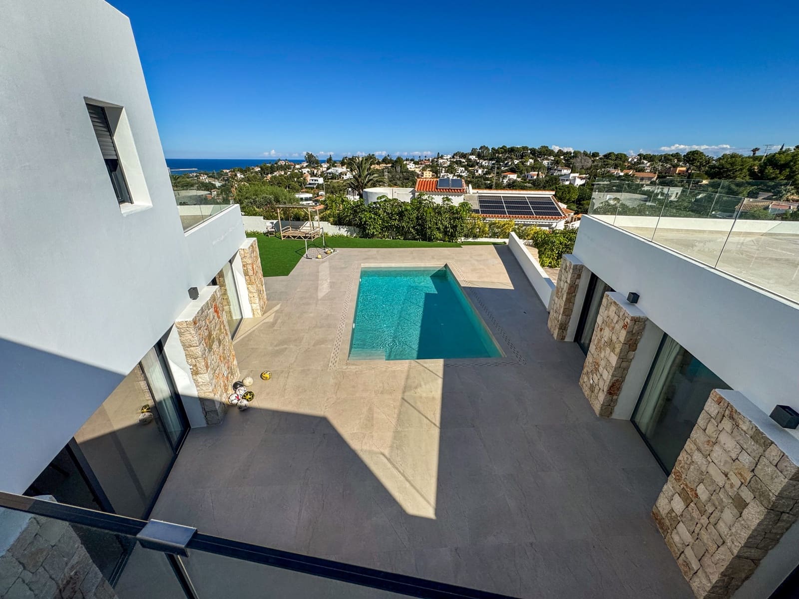 4 sypialnia Willa na sprzedaż w Denia z basenem - 1 795 000 € (Ref: 9355775)