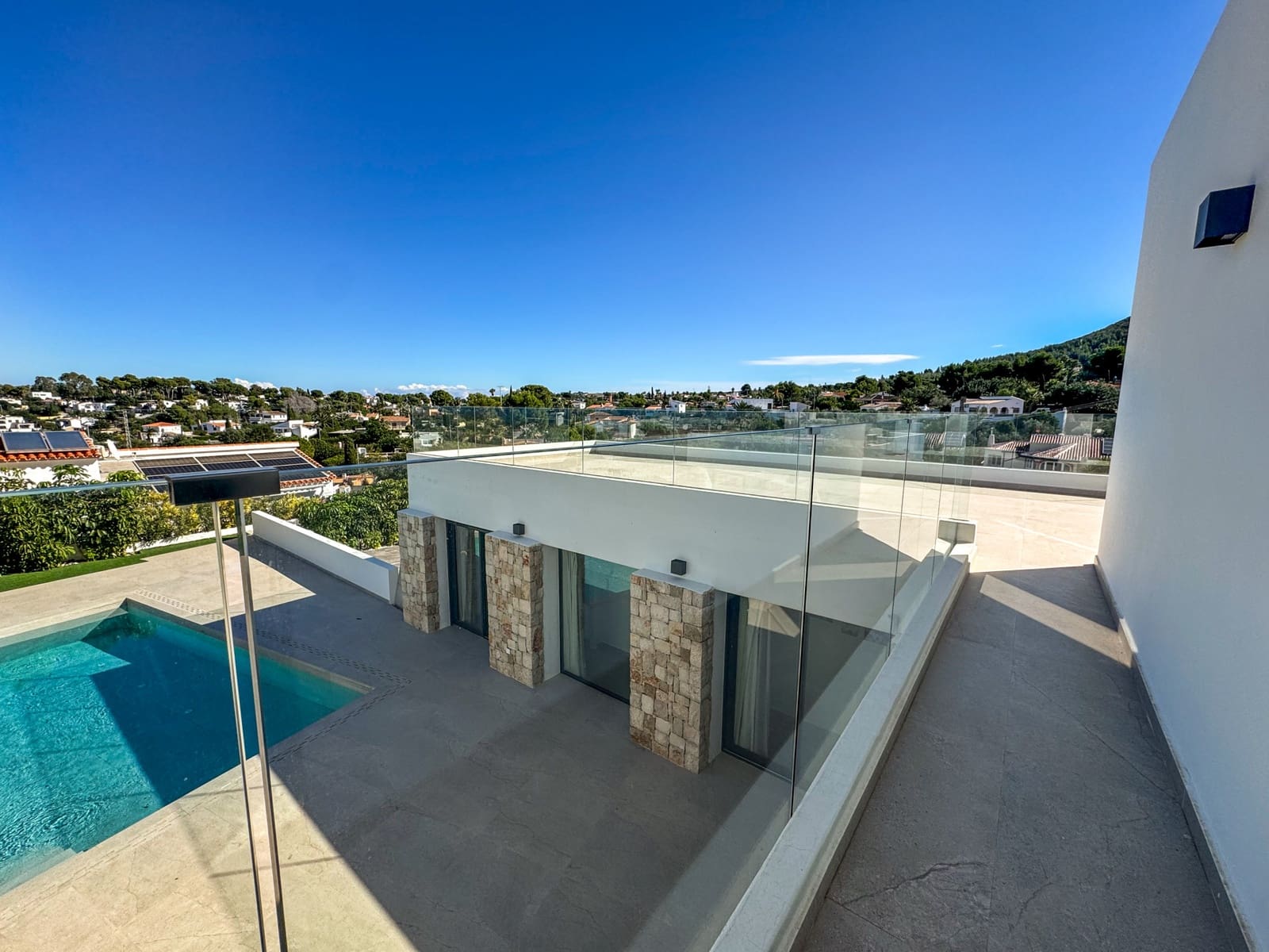 4 sypialnia Willa na sprzedaż w Denia z basenem - 1 795 000 € (Ref: 9355775)