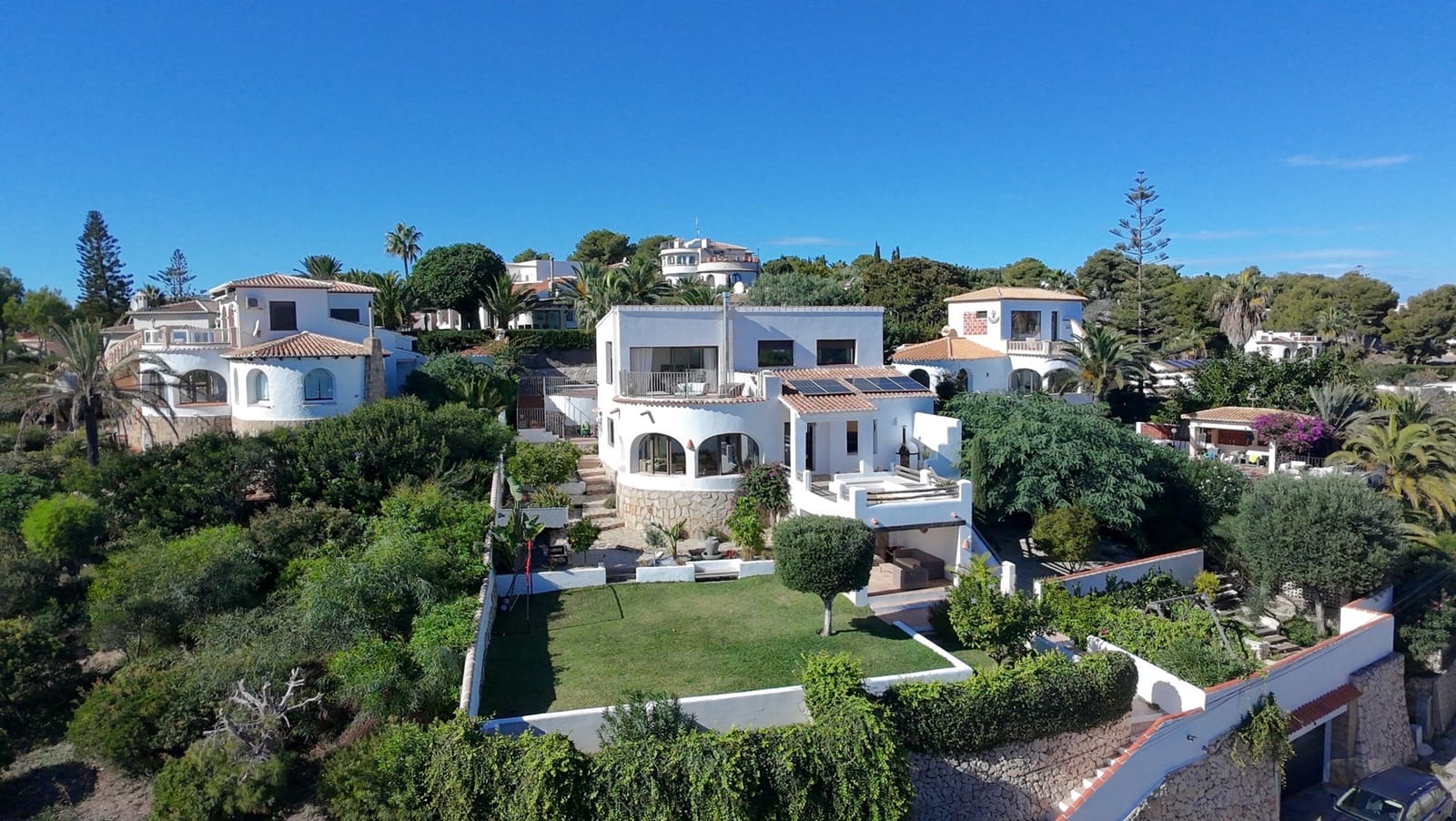 4 slaapkamer Villa te koop in Javea / Xabia met zwembad - € 1.195.000 (Ref: 9375205)
