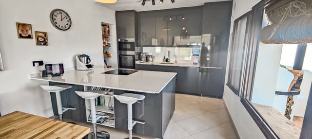 4 slaapkamer Villa te koop in Javea / Xàbia met zwembad - € 1.195.000 (Ref: 9375205)