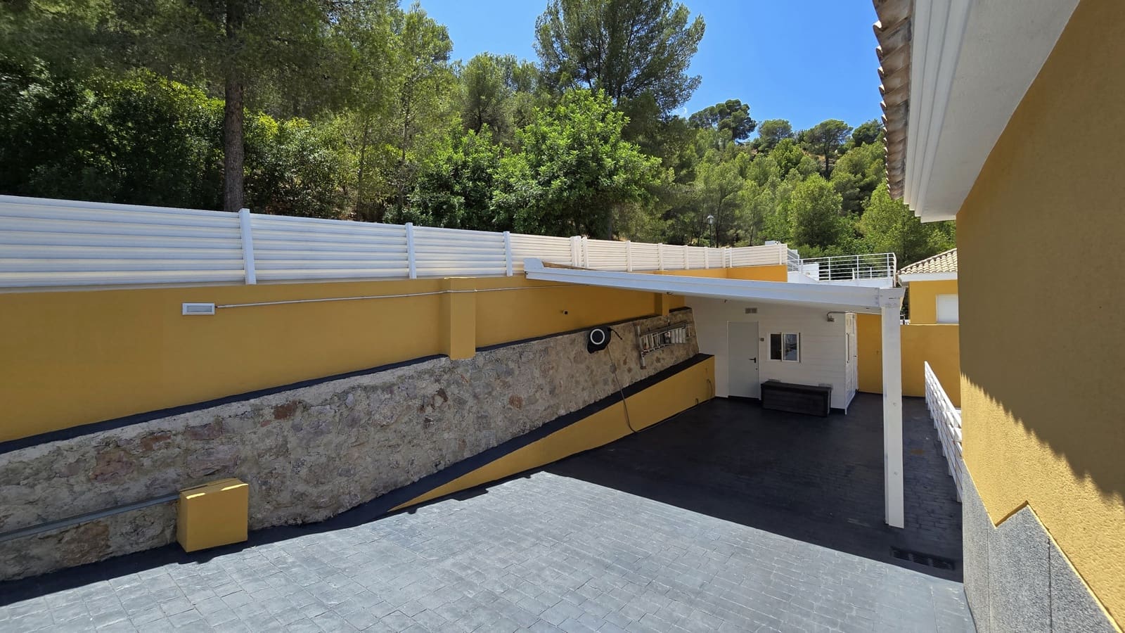 4 soveværelse Villa til salg i Ador med swimmingpool - € 420.000 (Ref: 9375207)