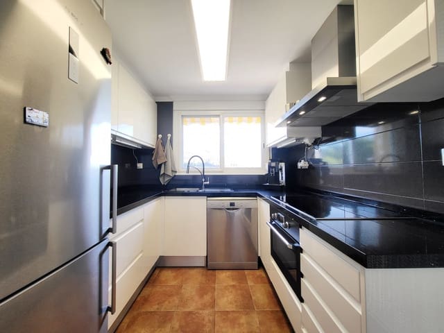 4 bedroom Villa for sale in Ador with pool - € 420,000 (Ref: 9375207)