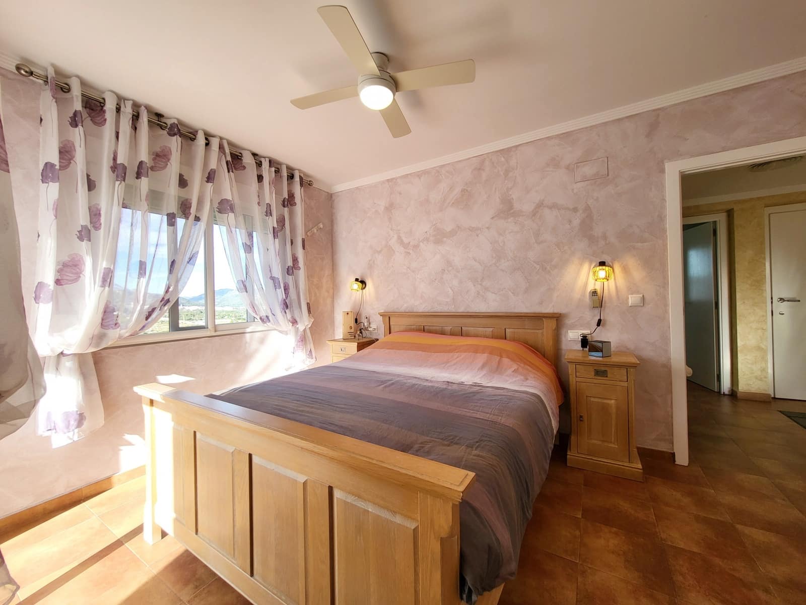 4 soveværelse Villa til salg i Ador med swimmingpool - € 420.000 (Ref: 9375207)