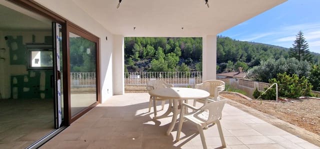 5 slaapkamer Villa te koop in Casco Urbano, Teulada-Moraira met zwembad - € 785.000 (Ref: 9385456)