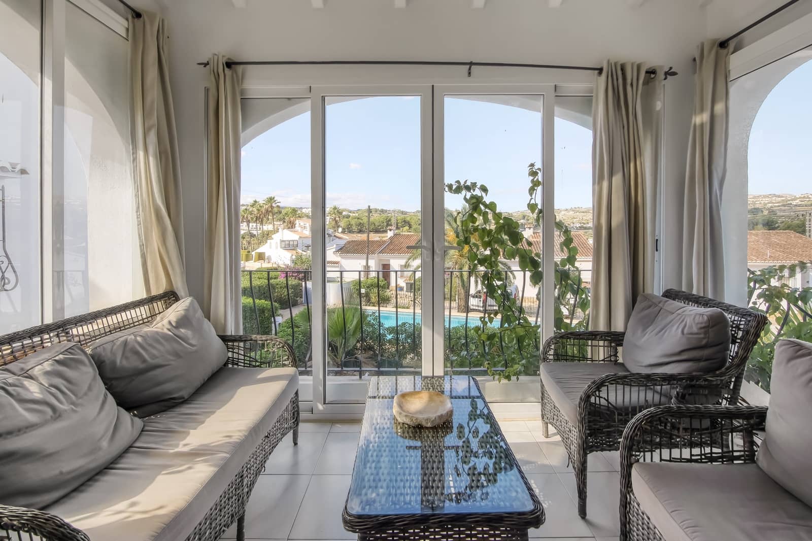 5 chambre Villa/Maison à vendre à Moraira avec piscine - 475 000 € (Ref: 9385457)